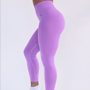Lazuli Label Air Seamless Leggings: ORCHID